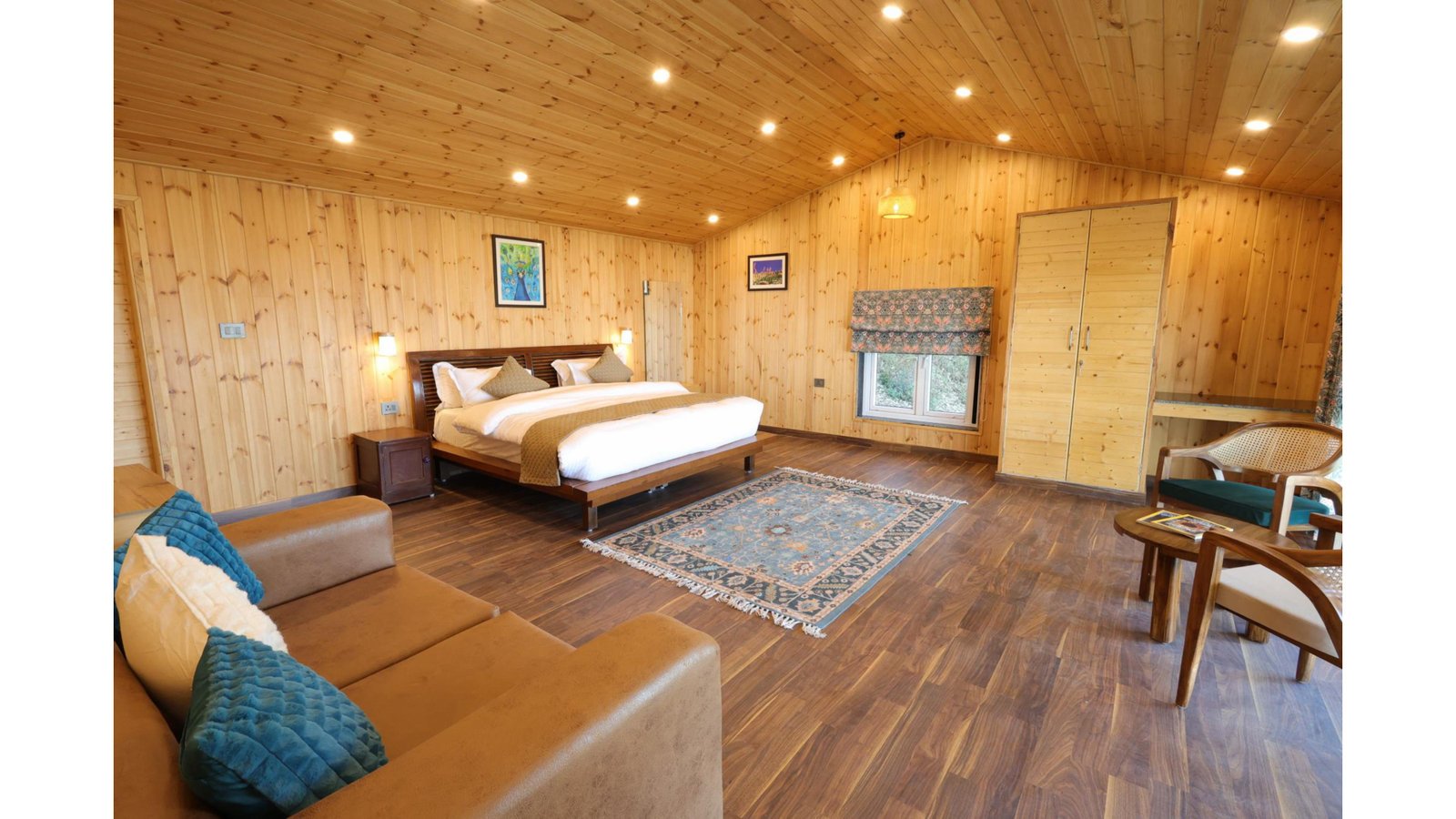 Hunters Lodge Image 5