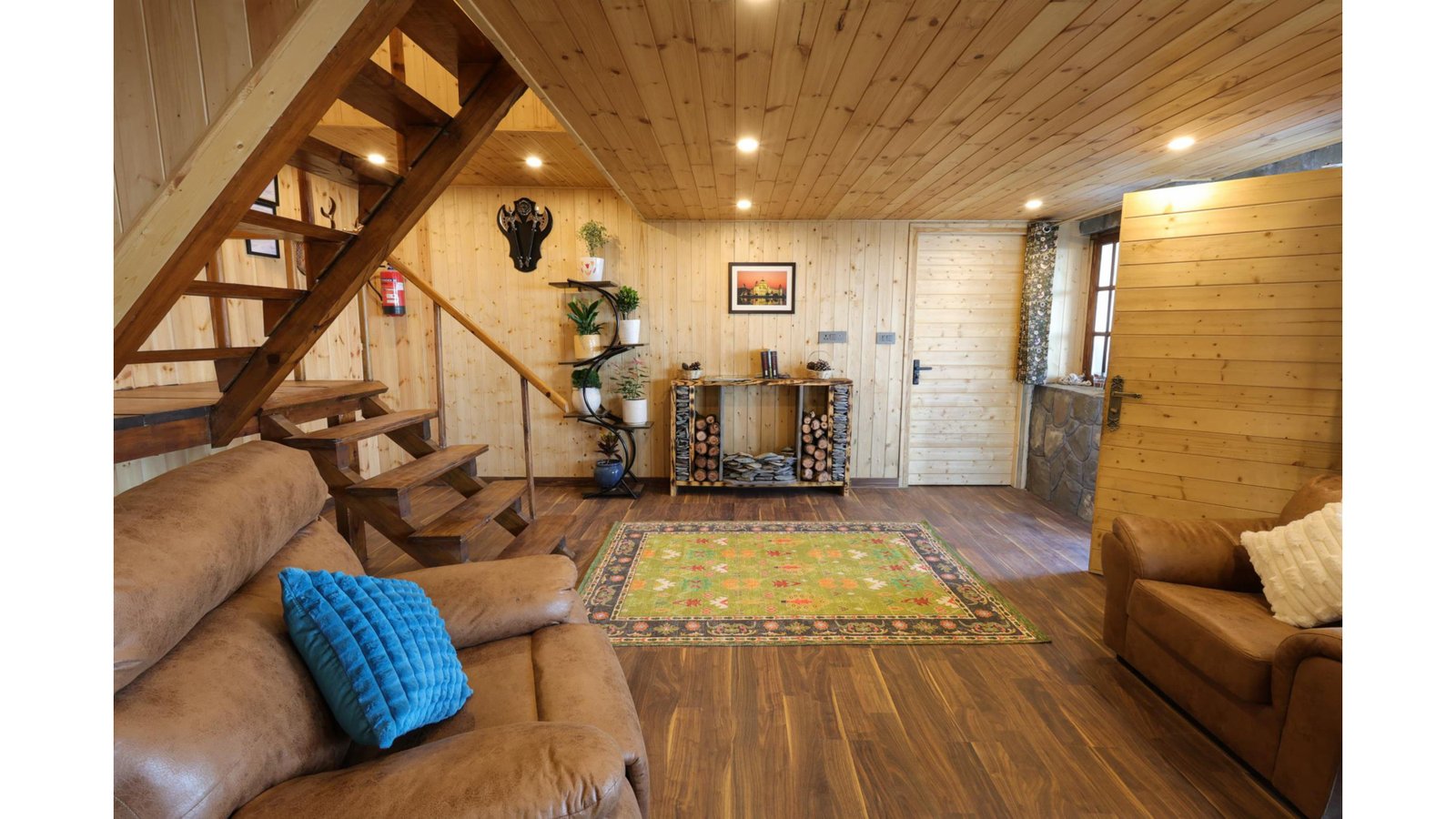 Hunters Lodge Image 9